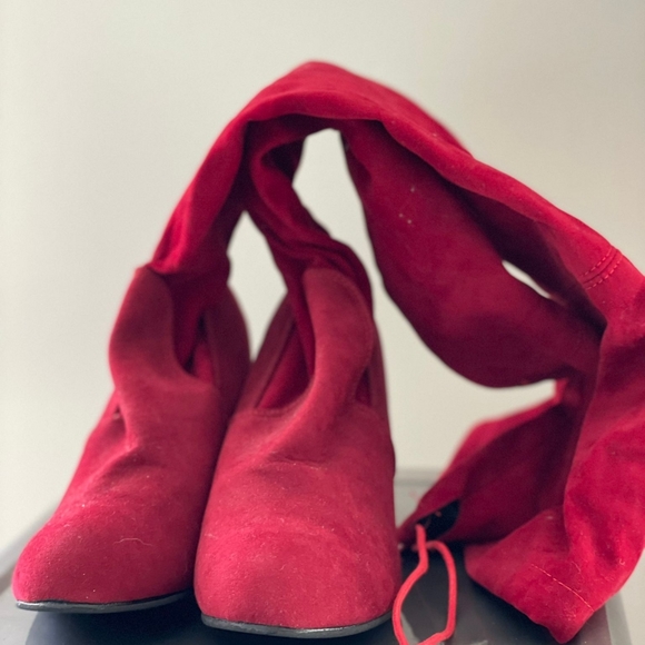 Red Thigh High Boots -- 9 - Picture 2 of 4